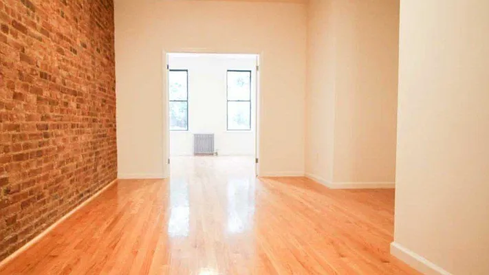 Rented by Nooklyn NYC LLC | media 13
