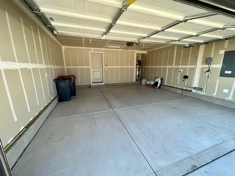 3668 Ford Dr — Photo 4