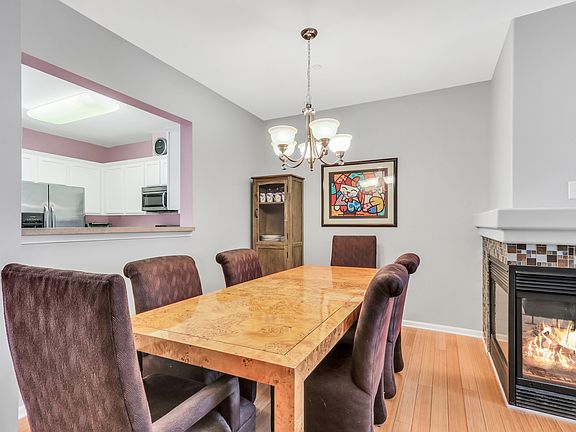 4th image of 4587 Sawgrass Blvd #0