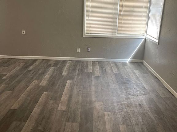 4th image of 2718 Duncan Dr #A