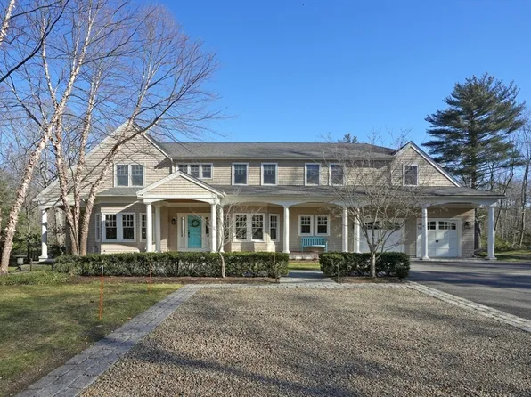 27 Ox Pasture Ln, Cohasset, MA 02025