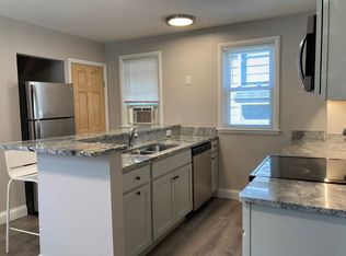 311 E Madison St #1, Ann Arbor, MI 48104