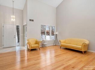 1044 Sunset Rd, Ann Arbor, MI 48103