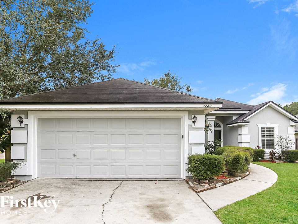 1st image of 2750 Coachman Lakes Dr