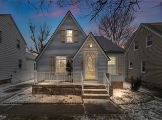 3416 W 157th St, Cleveland, OH 44111