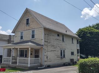 135 Throop St, Throop, PA 18508
