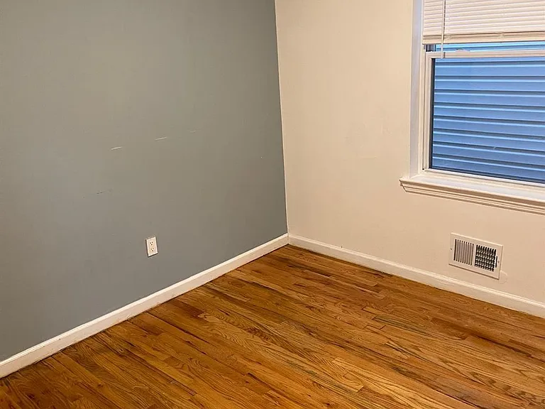 1089 Magnolia Ave — Photo 11