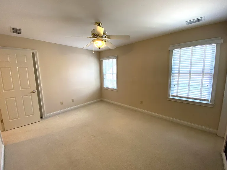 4224 Evergreen Dr — Photo 18