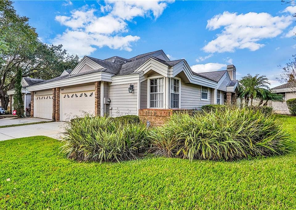 1st image of 3225 Stonewater Dr #5