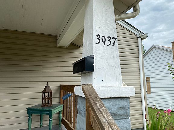 2nd image of 3937 Porter Ave