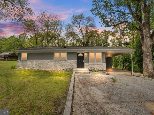 323 Berry St, Orange, VA 22960