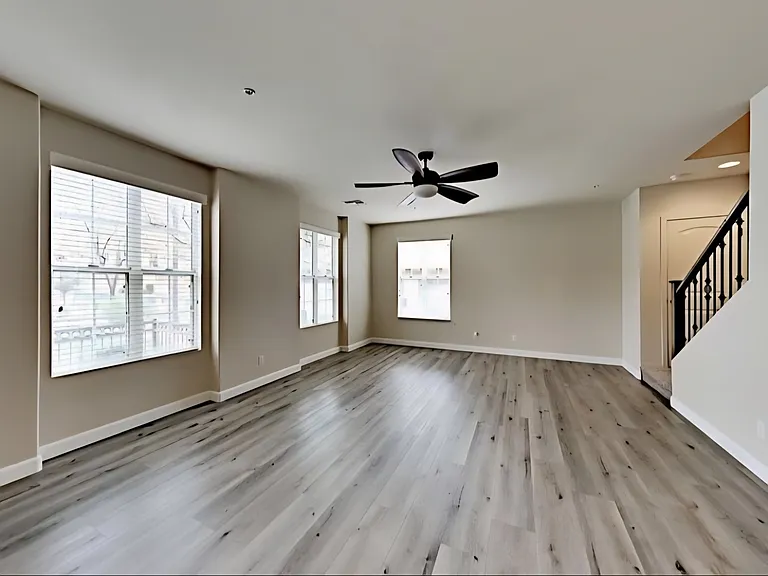4703 E Waterman St #0 — Photo 4