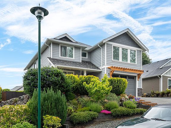 3rd image of 2513 W Trail Ct