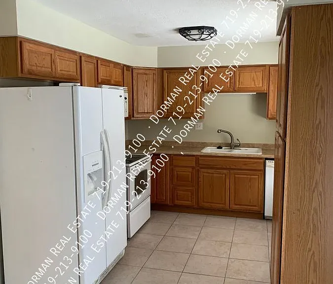 68 S Roosevelt St — Photo 2
