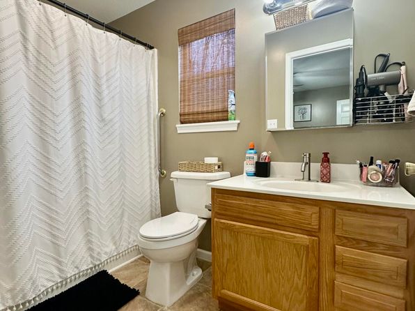 467 Deer Lodge Hwy, Sunbright, TN 37872