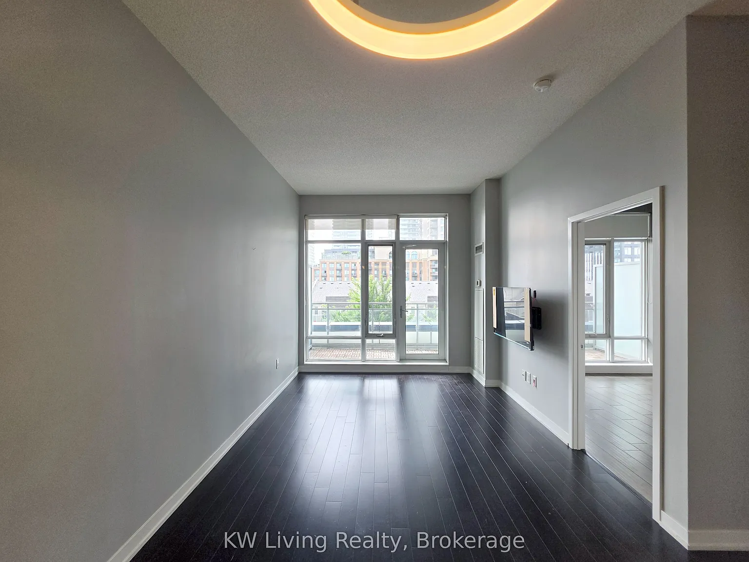 1 bed, $2,200 — Photo 2