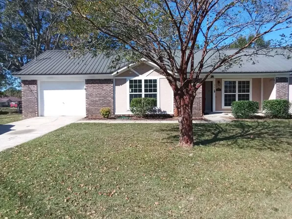 902 Clearmont Dr, Dothan, AL 36301