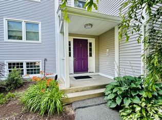 44 Evergreen Rd APT 305, Leeds, MA 01053