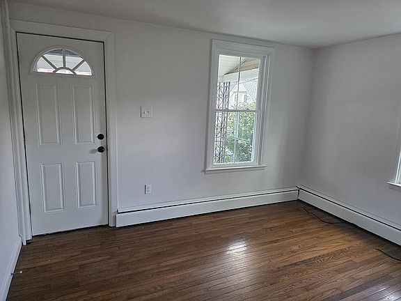 138 Entryway
