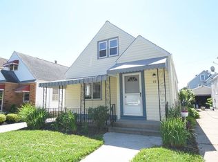 68 Groveland St, Buffalo, NY 14214