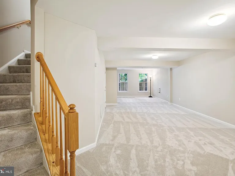 5528 Aeriel Pl — Photo 30