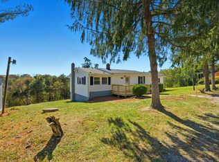 1071 Settlersway Ln, Goode, VA 24556