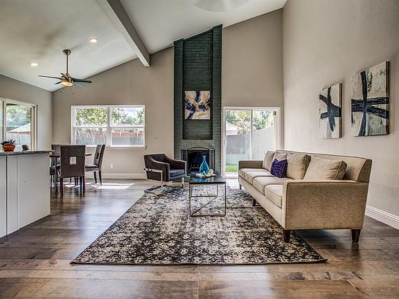 5th image of 2112 Wheaton Dr