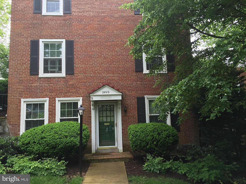 1st image of 2802 S Abingdon St #2802