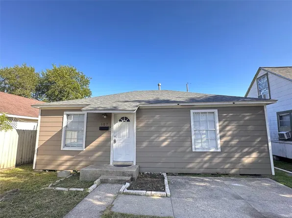 607 Bolster St, Baytown, TX 77520