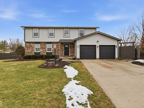 3rd image of 11324 Wood Creek Dr
