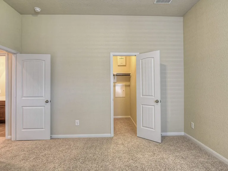 21231 Flowering Dogwood Cir — Photo 9