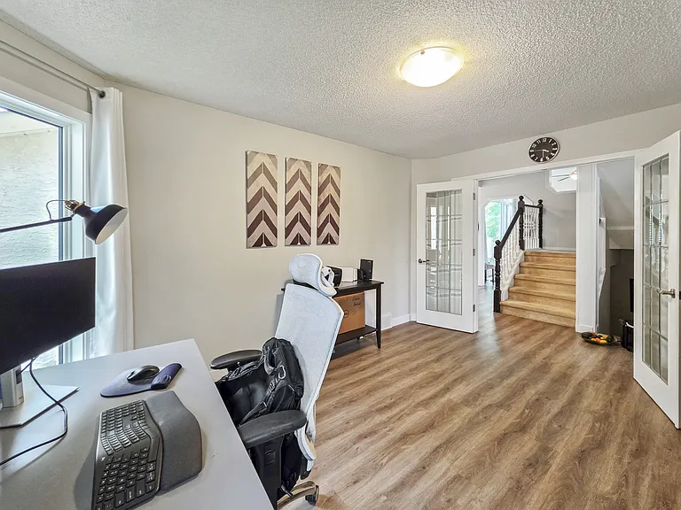 138 Mount Robson Close SE — Photo 18