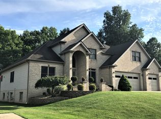 5551 Goodman Dr, North Royalton, OH 44133