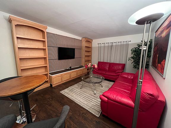 5th image of 355 E Thomas Rd Unit B209