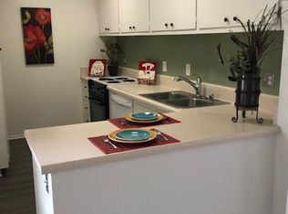 777 Domingo Dr, Newport Beach, CA 92660
