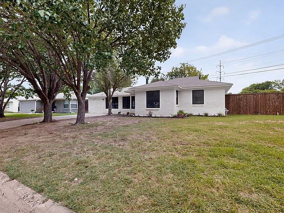 2nd image of 4171 Carolyn Rd
