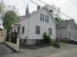57 Church St, Garnerville, NY 10923