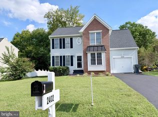 2402 Ruffin Dr, Fredericksburg, VA 22408