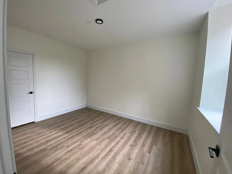 One Park Apartments — Photo 82