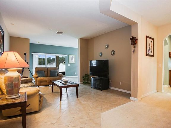 3rd image of 10645 Shady Preserve Dr