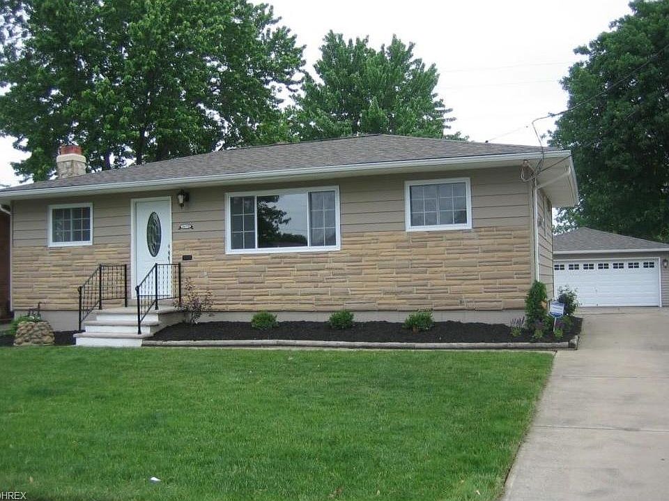 1st image of 16370 Cynthia Dr