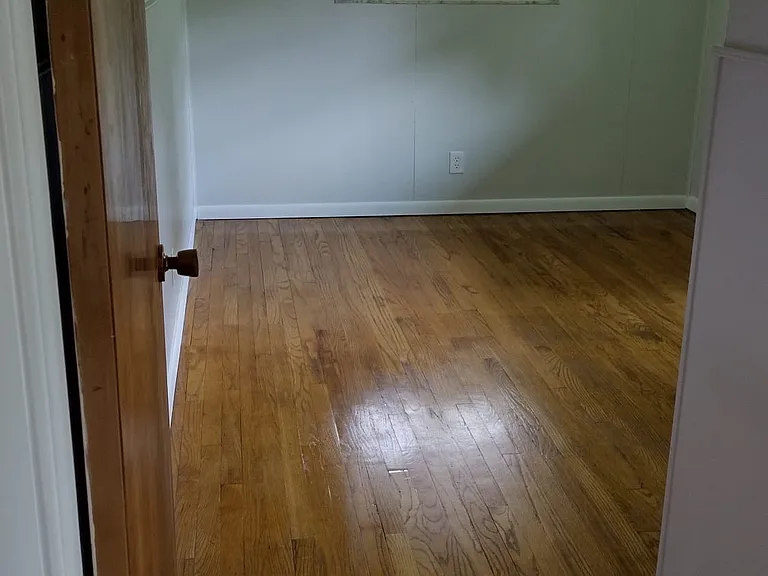 2257 Robin Ave — Photo 7