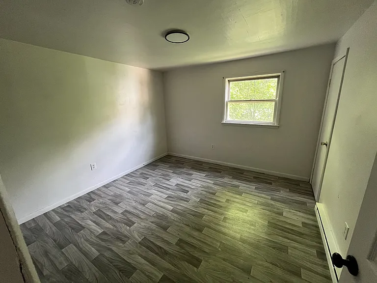 104 Isabella Ave #2 — Photo 6