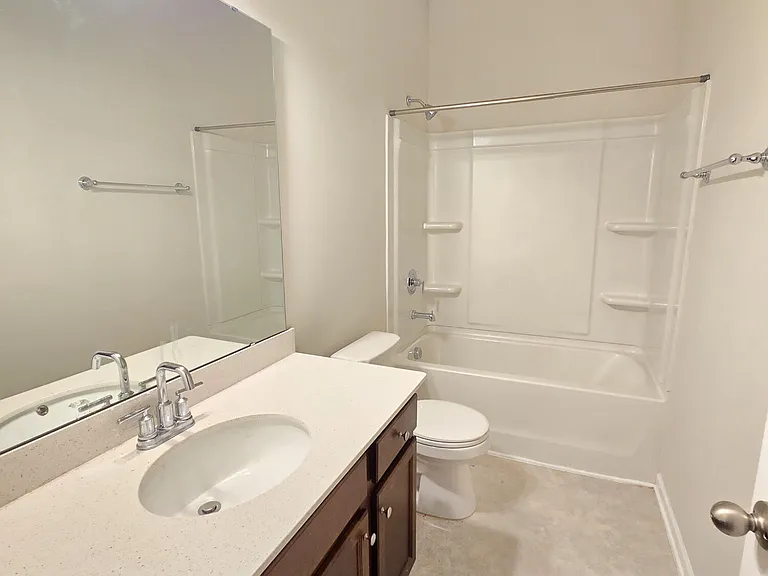 6070 Beale Loop — Photo 32