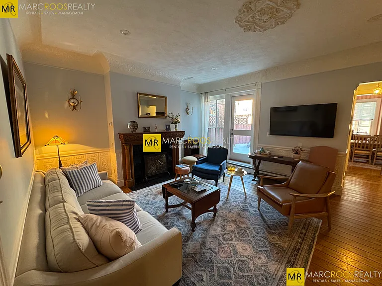 437 Marlborough St #12 — Photo 6