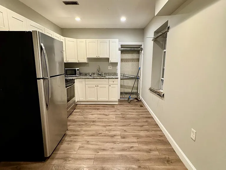 1715 N Bailey St — Photo 3