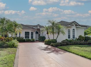 7825 Wilton Crescent Cir, University Park, FL 34201