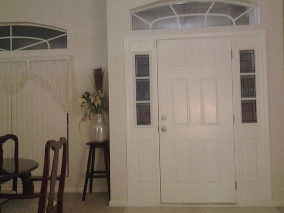 3rd image of 33 Parkway Dr