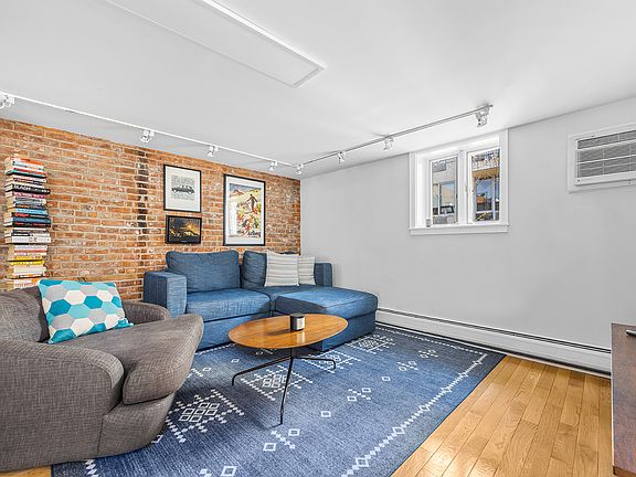 3rd image of 99 Butler St