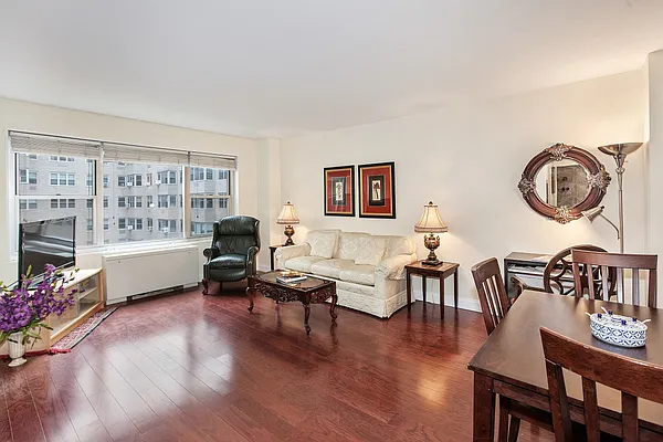 Sold by Compass | media 24